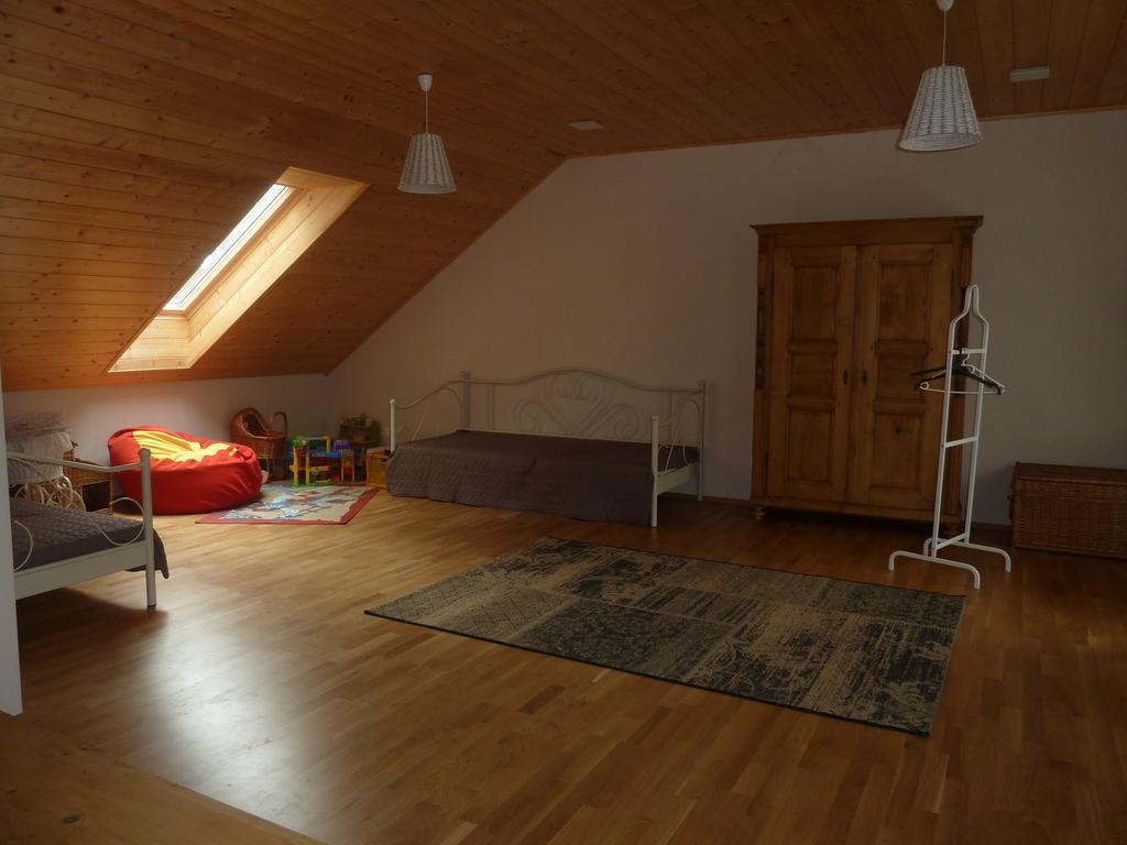 Kabóca Vendégház Vác Esterno foto